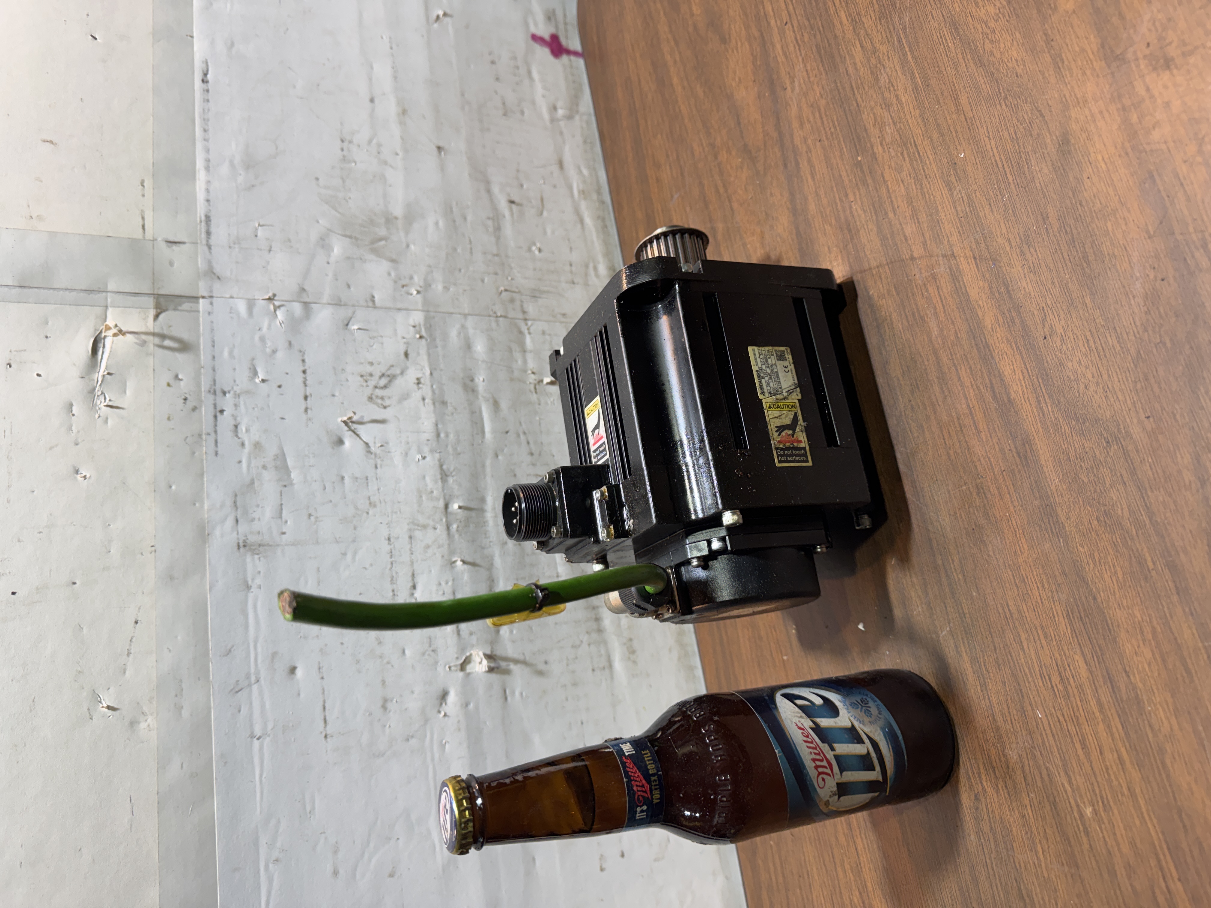 Mitsubishi HF154S-A48 AC Servo Motor 1.5kW 3000rpm 126V IP67