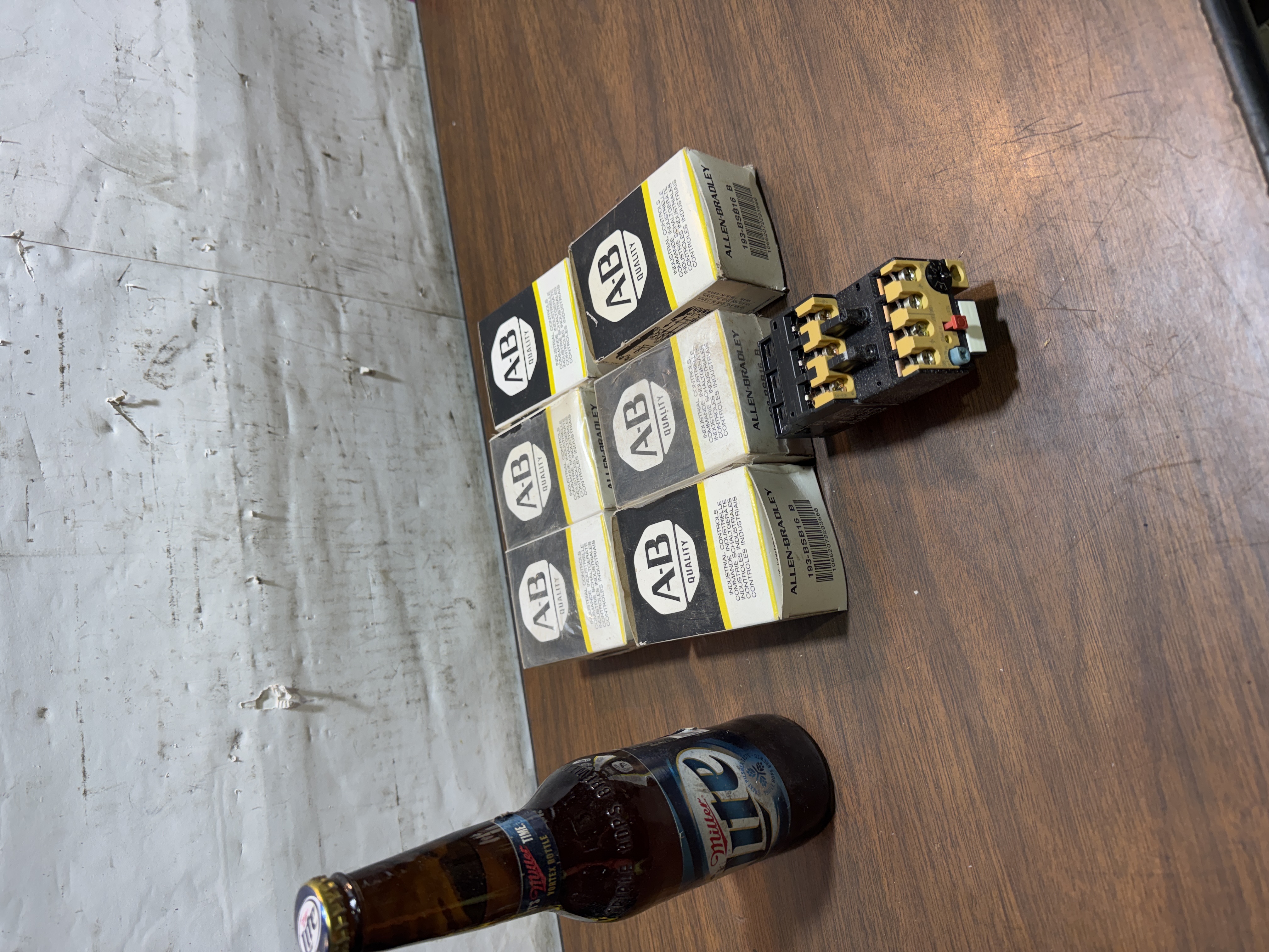 NEW!LOT of 6 Allen-Bradley 193-BSB16 Overload Relay 1.0-1.6A Series B