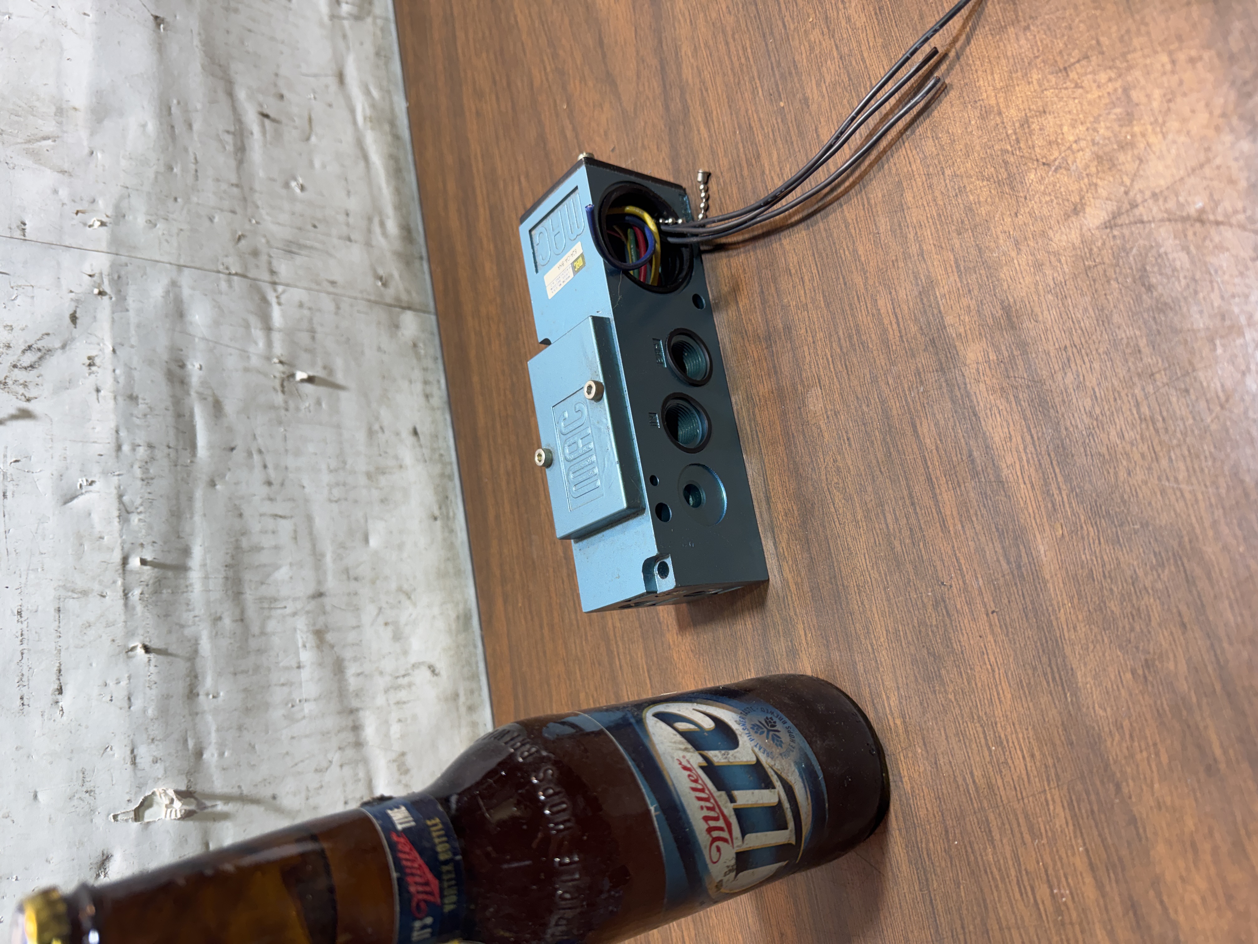 NEW!MAC 82A-OA-BKA Pneumatic Solenoid Valve with Cut Leads