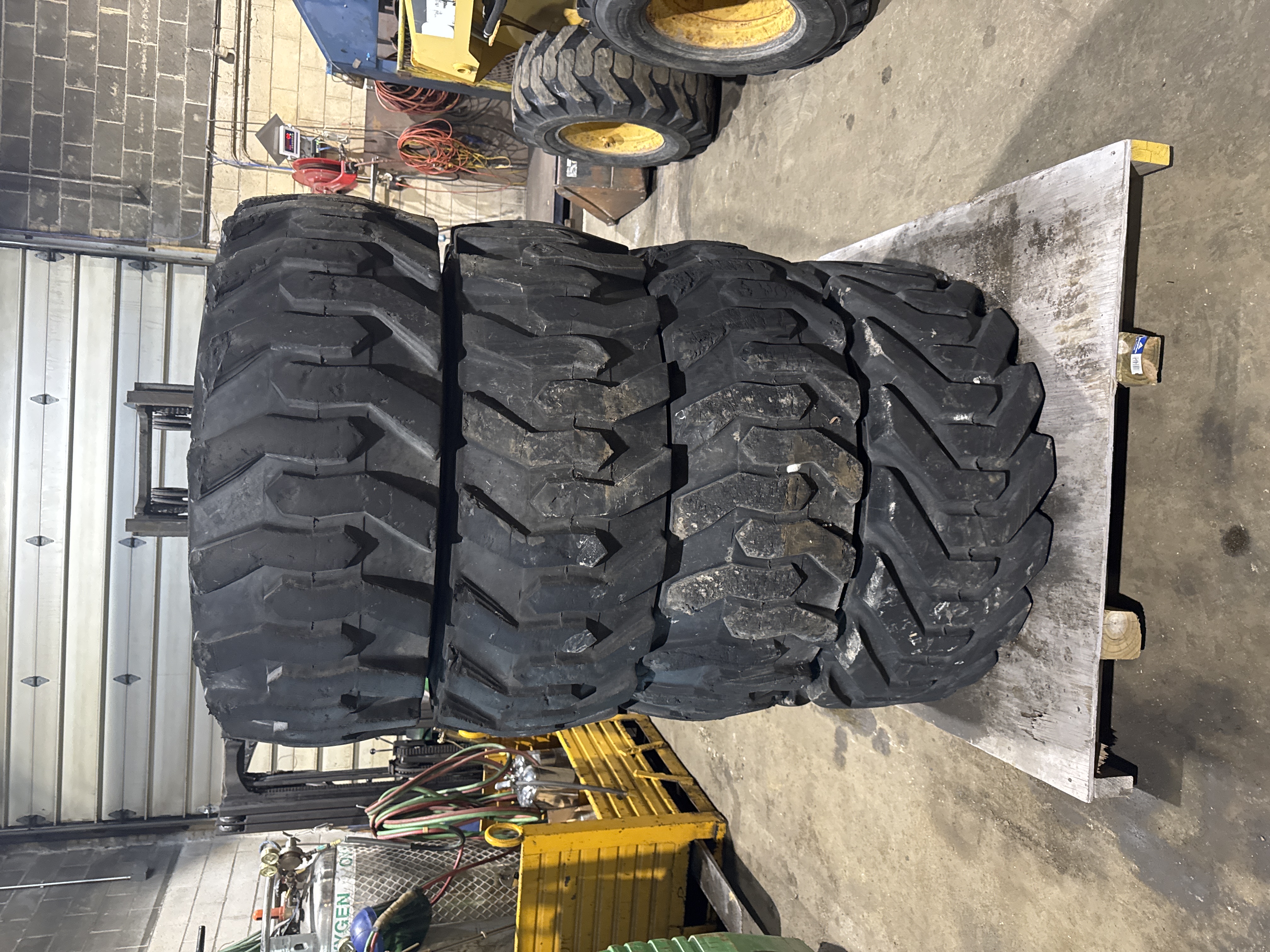 Lot of 4 Genie S80 Boom Lift Tires,Rims 385/65-22.5 Blackstone-OTR