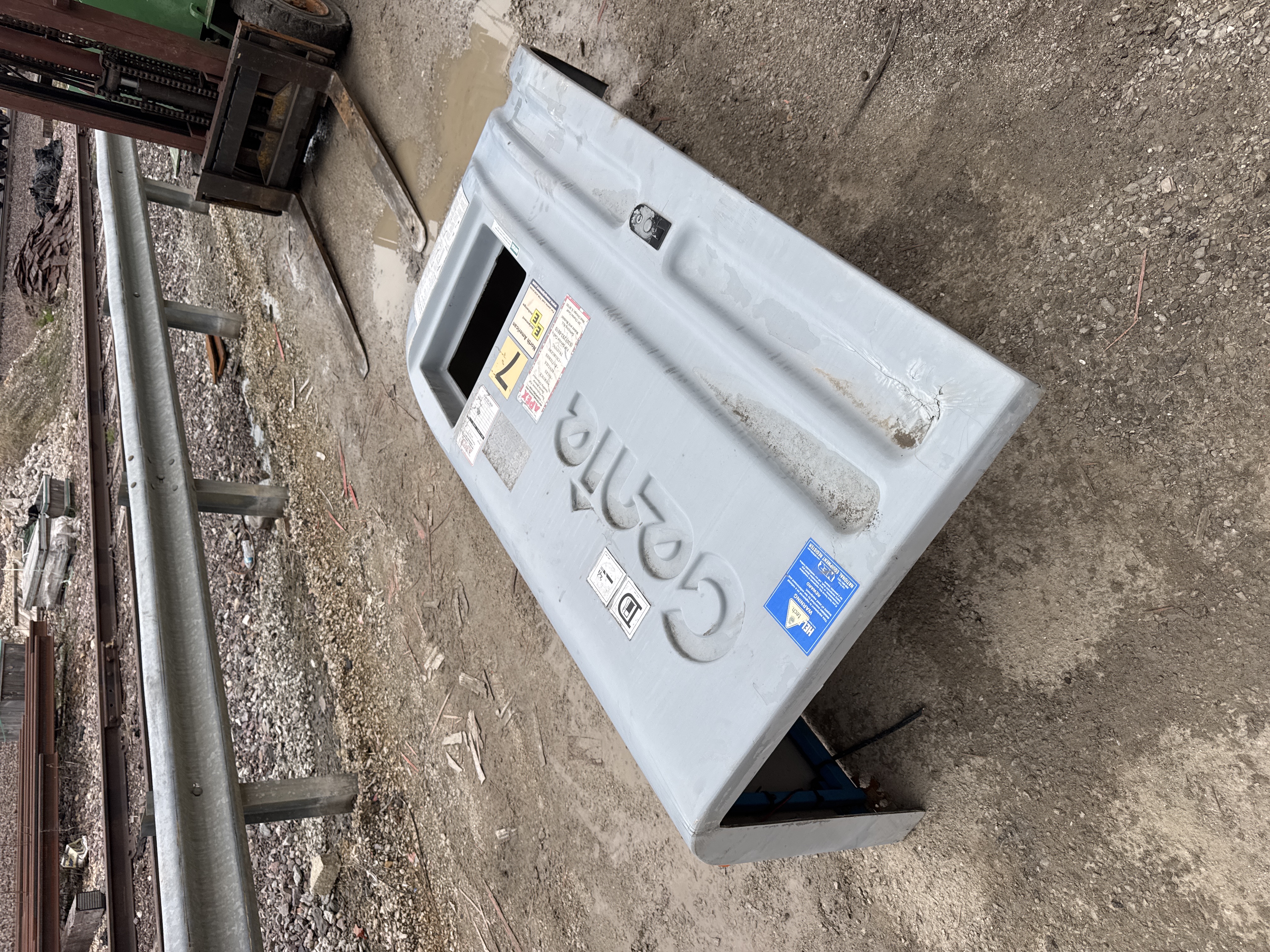 Genie S80 Boom Lift Motor Hood