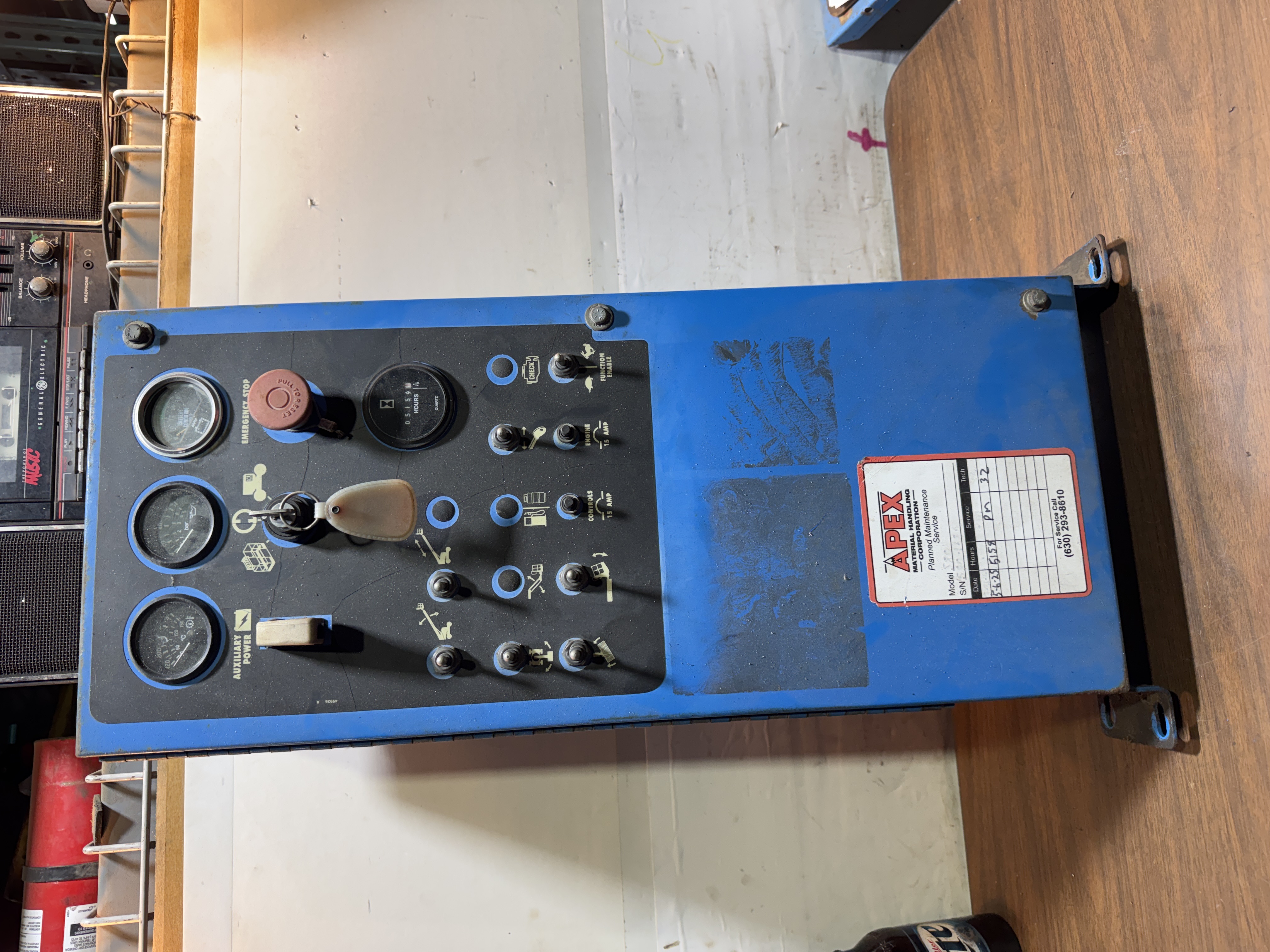 Genie S80 Boom Lift Control Panel w/Gauges,Key,5159 Hrs