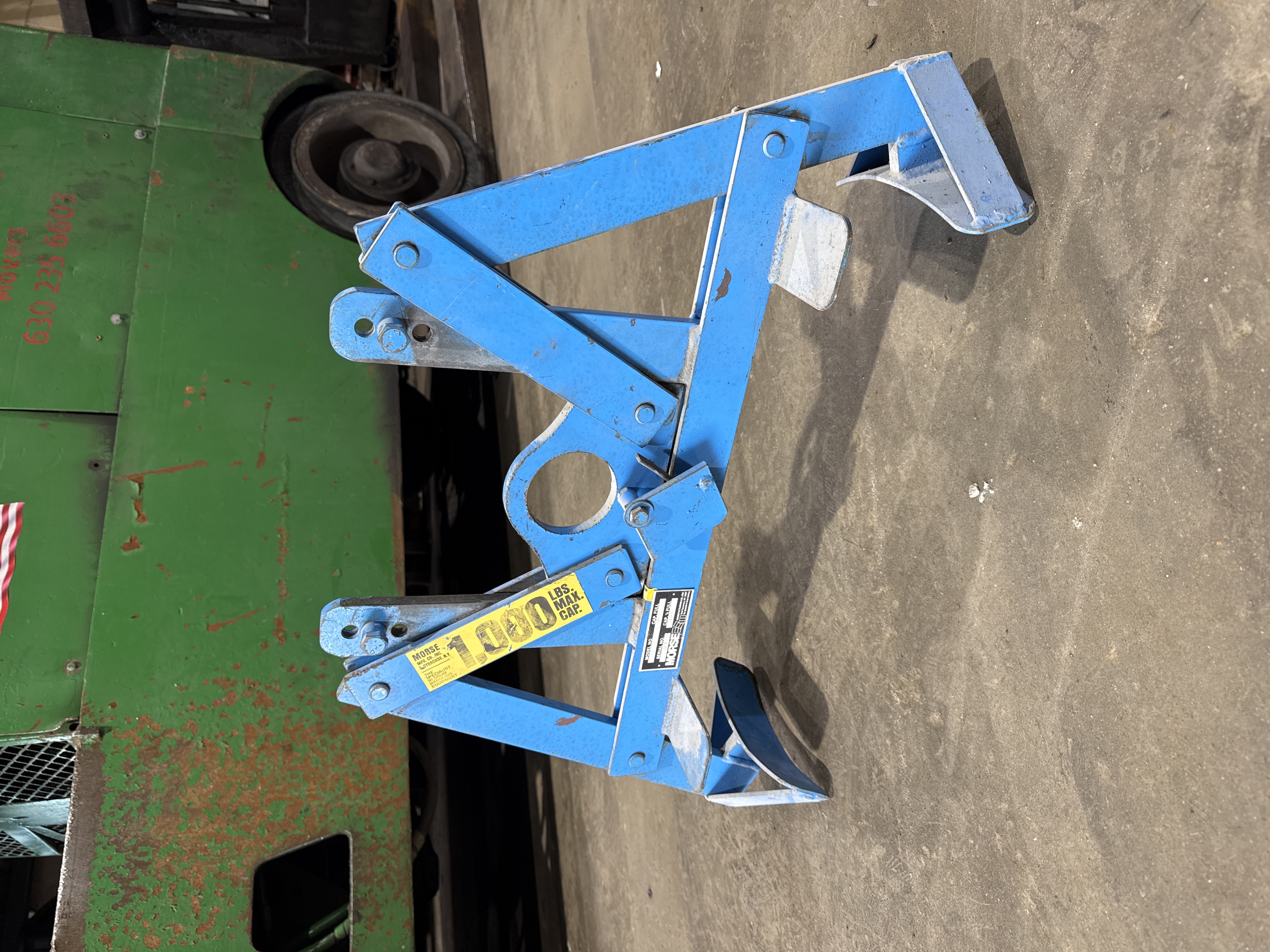 Morse 90-30 Below-Hook Drum Lifter,1000 lb Capacity