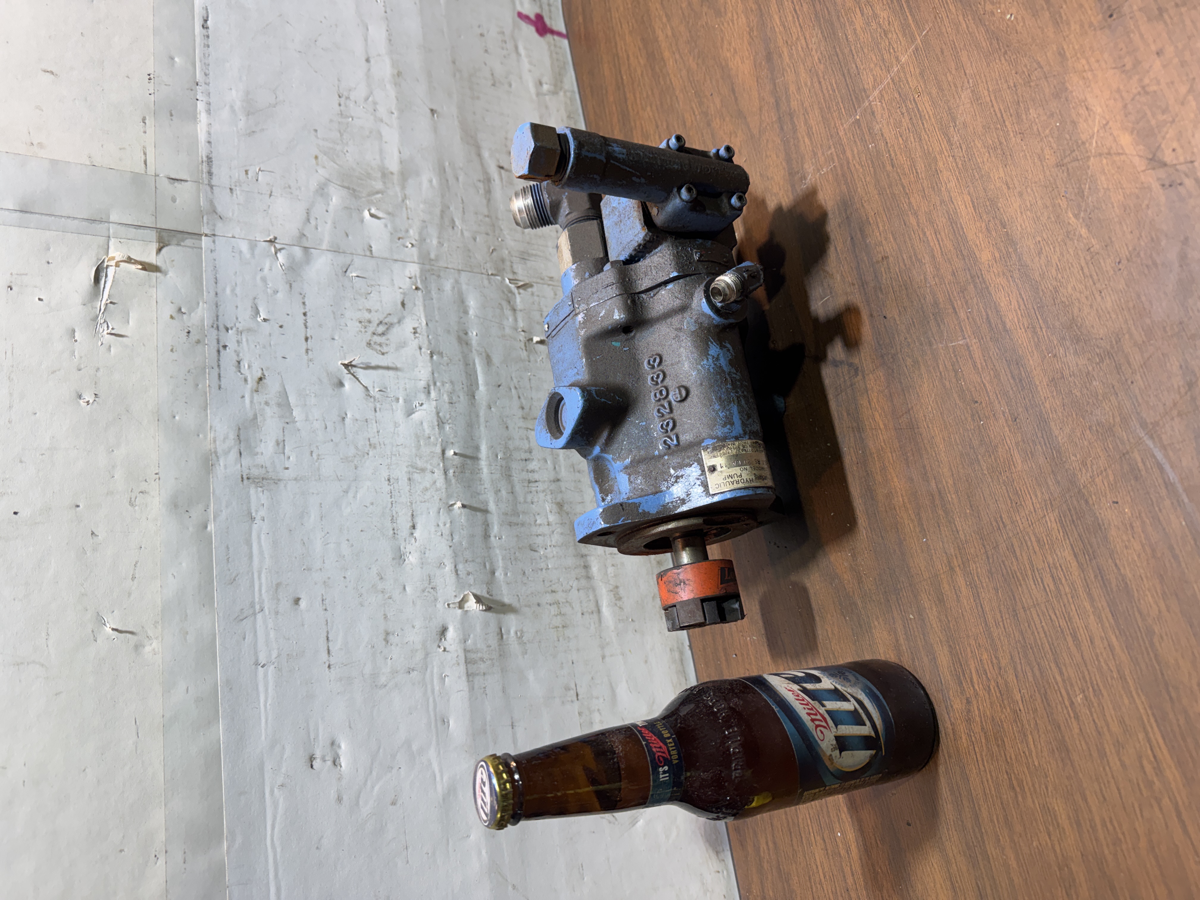 Vickers PVB6A RS-20 CA-11 Hydraulic Pump Used