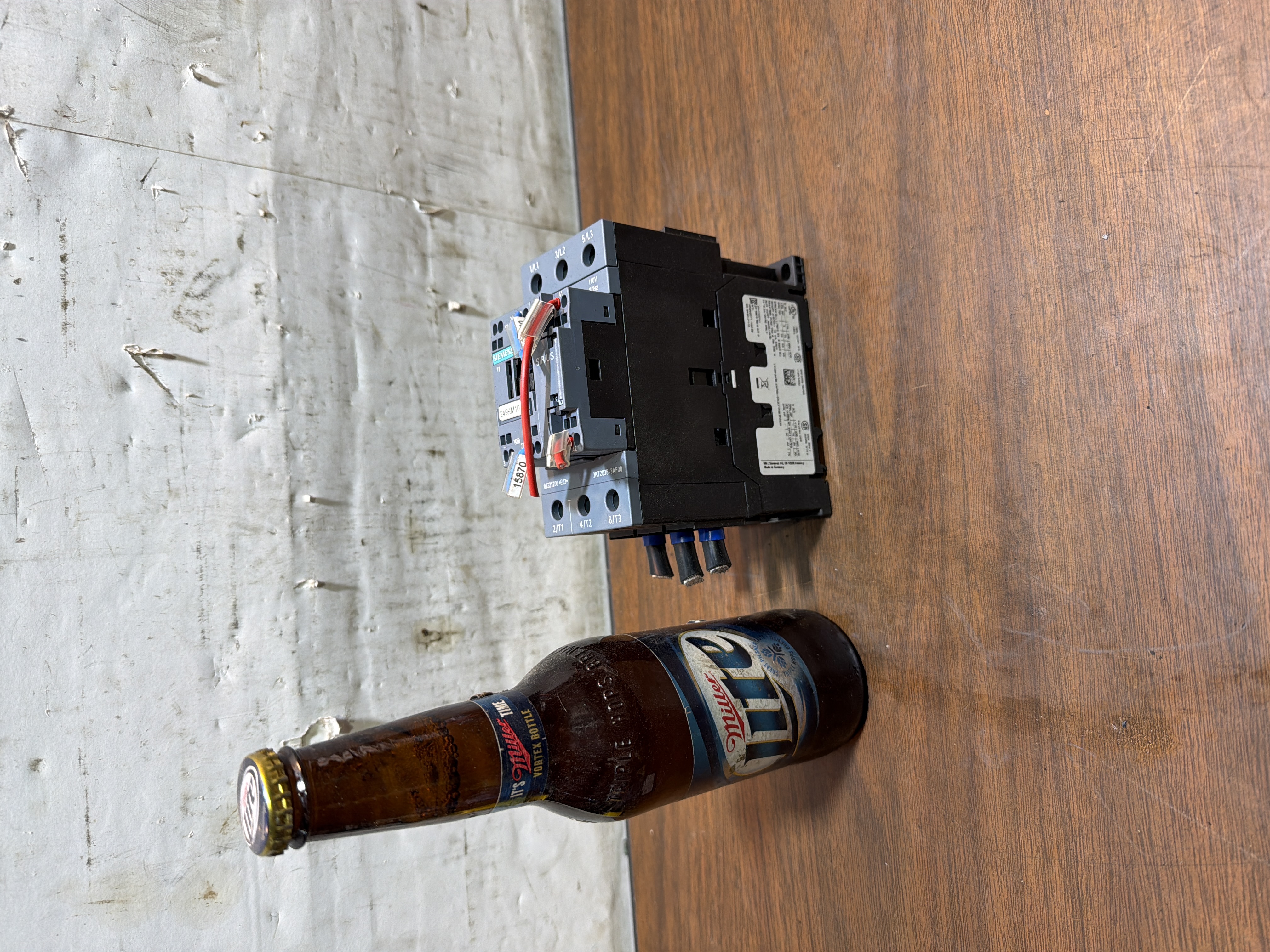 Siemens 3RT2038-3AF00 Contactor 3-Pole 80A AC-3,110V Coil