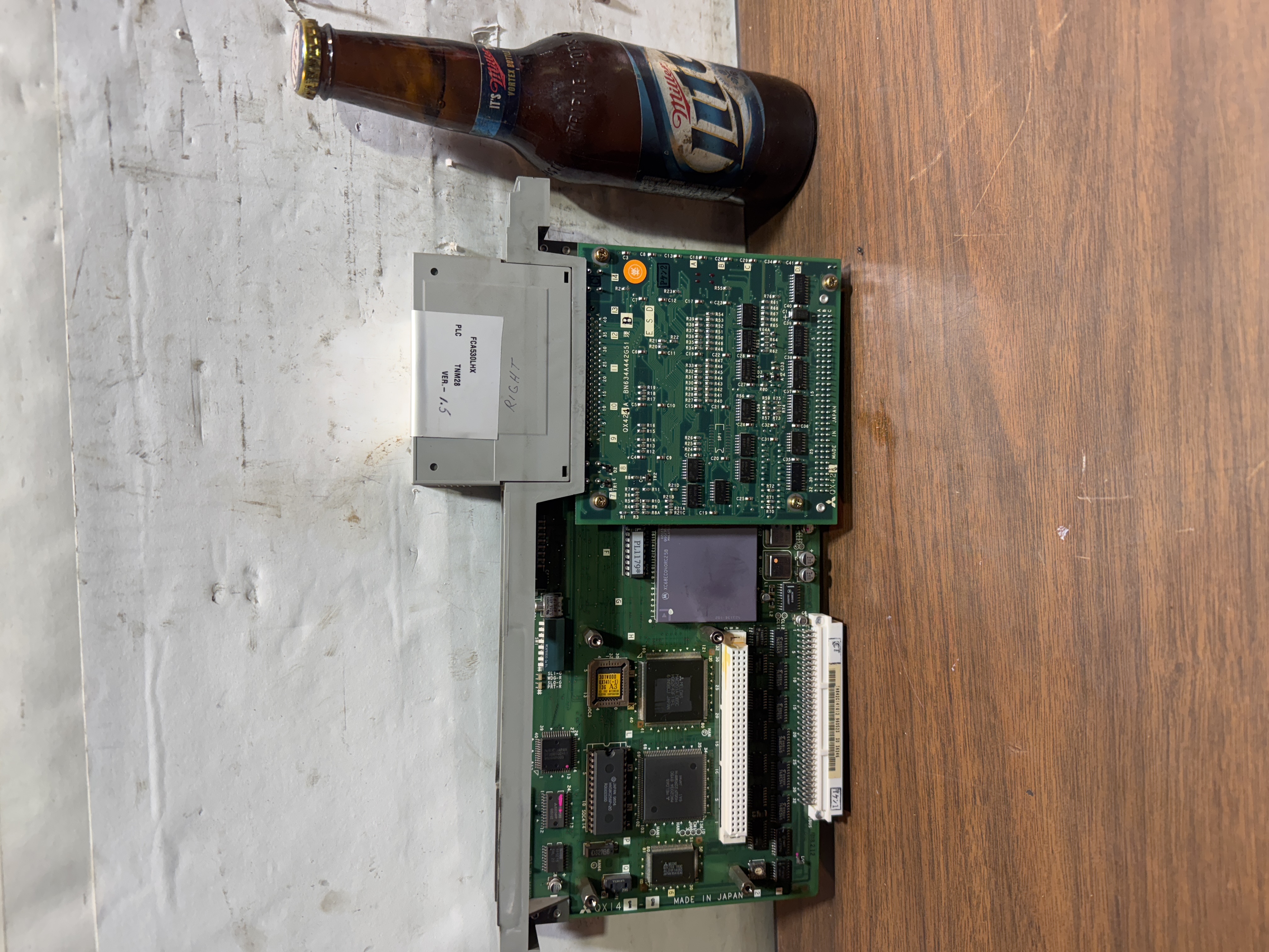 Mitsubishi Meldas FCA530LHX PLC Board QX141-1 QX424A CNC Control Card
