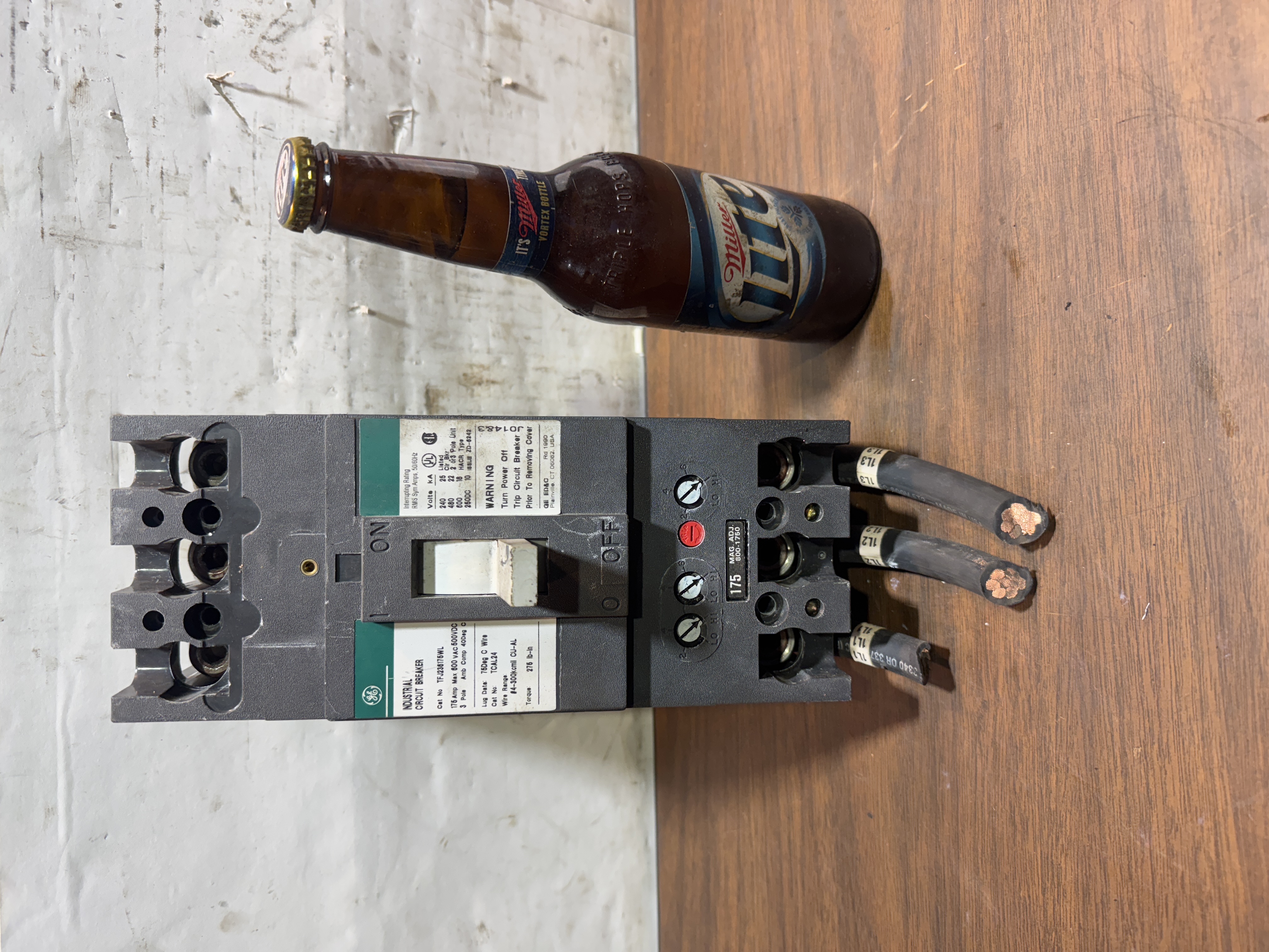 GE TFJ236175WL 175 Amp 3 Pole 600VAC Industrial Circuit Breaker
