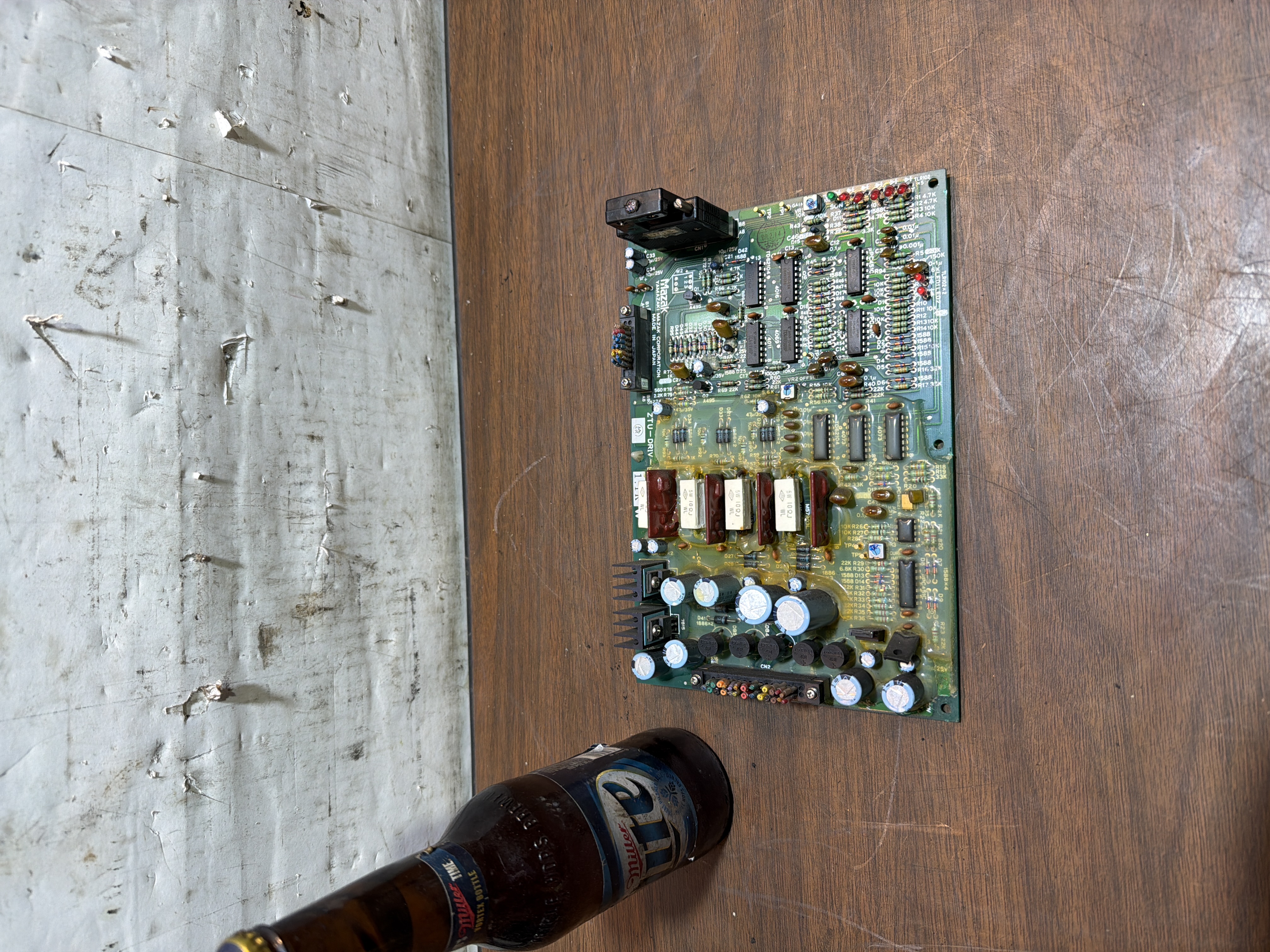 Mazak Yamazaki ZTU-DRIV-4 1.1K DC Servo Drive Control Logic Board