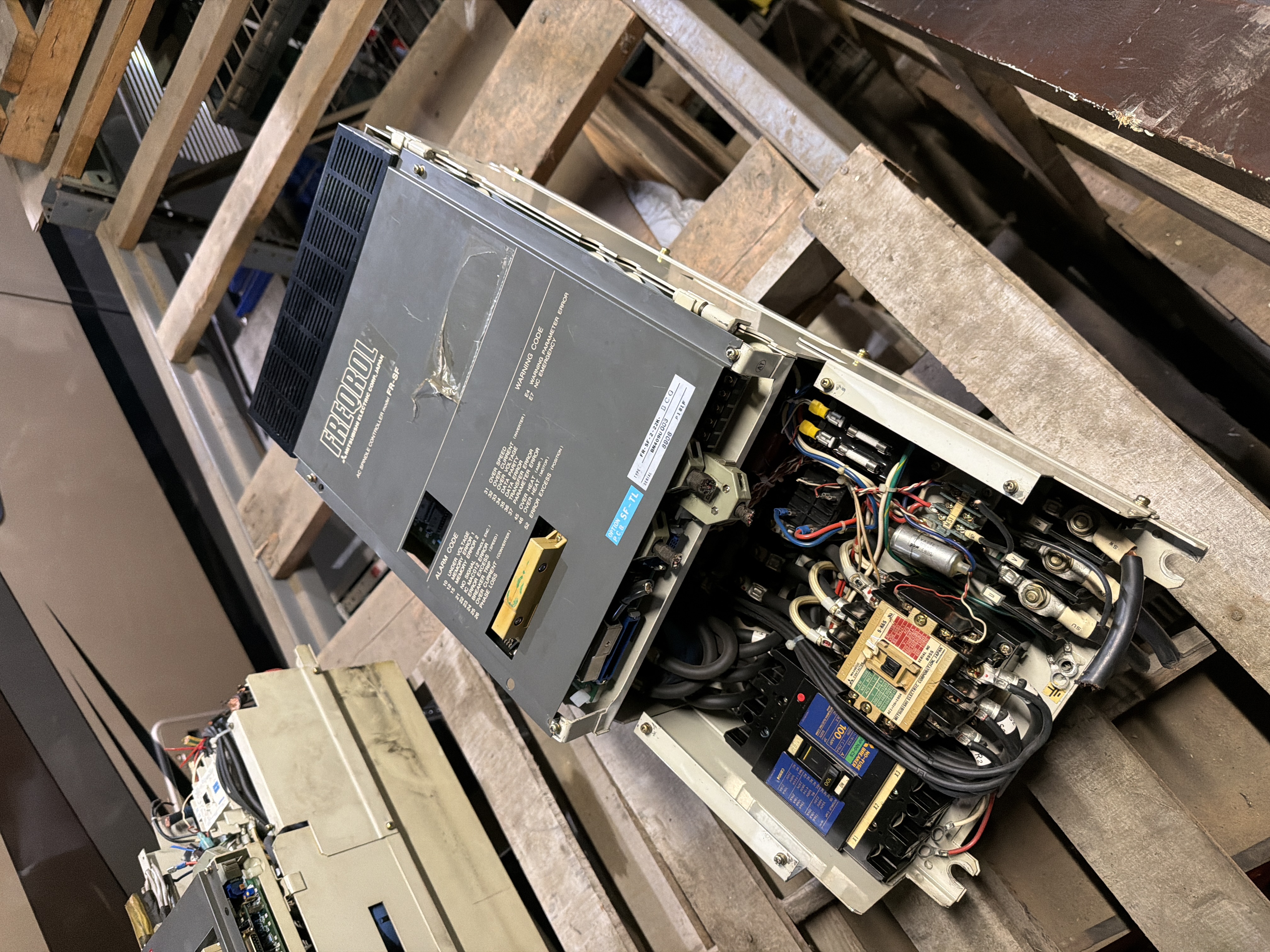 Mitsubishi Freqrol FR-SF-2-22K-BCG AC Spindle Drive Controller SF-TL
