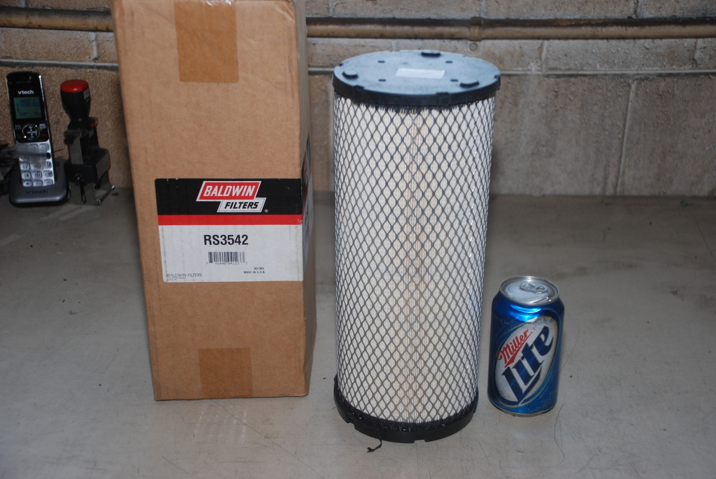 NEW, Baldwin Air Filter RS3542 Made in USA