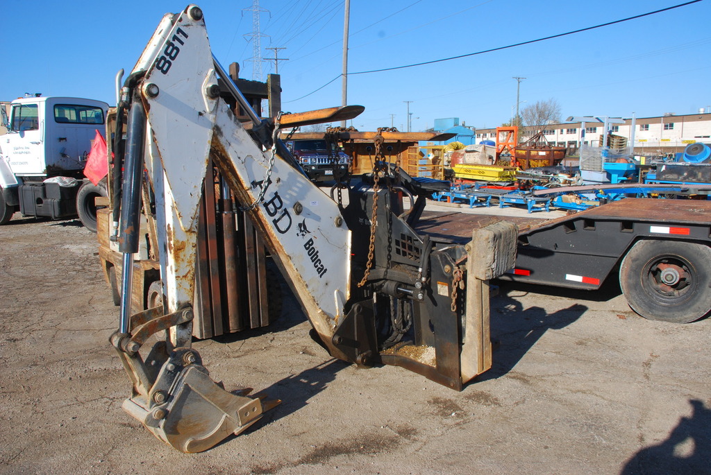 Bobcat 8811 Backhoe Excavator Attachment