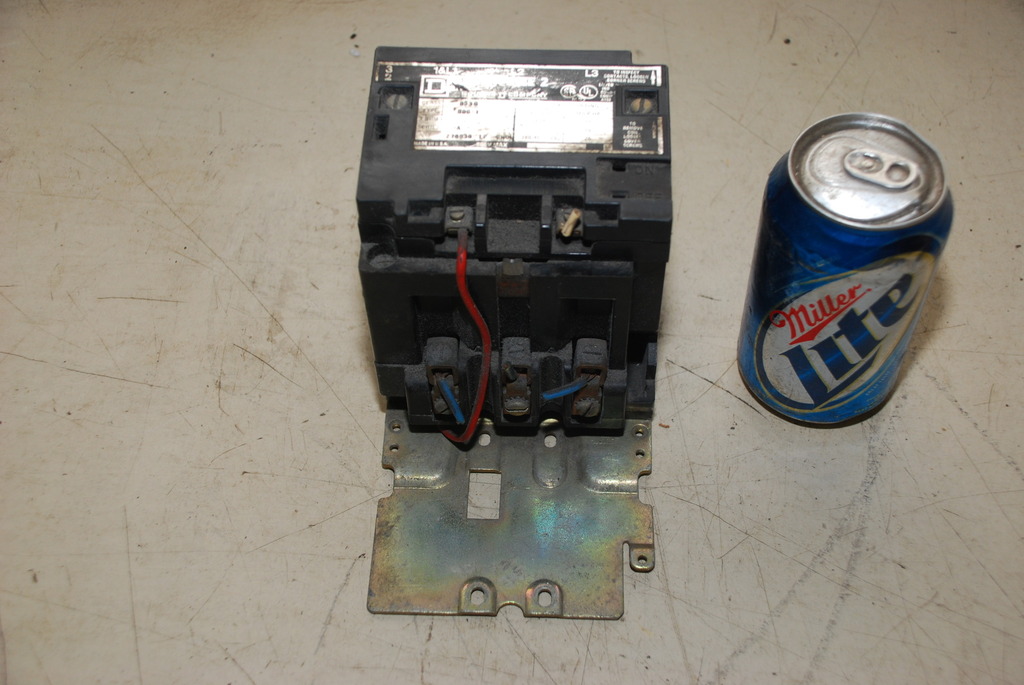 Square D Contactor Nema Size 2, Type SDG 1, Class 8536, Made in USA