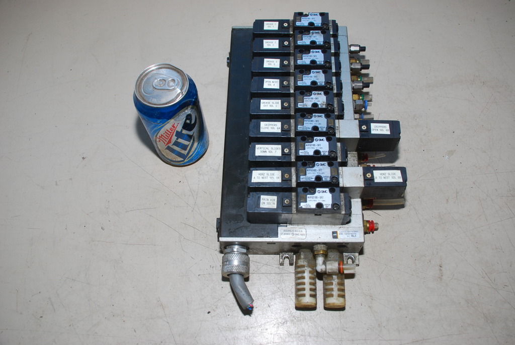 SMC Valve Bank, 9 Valves, DC 12-26V, NVFS 2100-5FZ, 2400, 2300