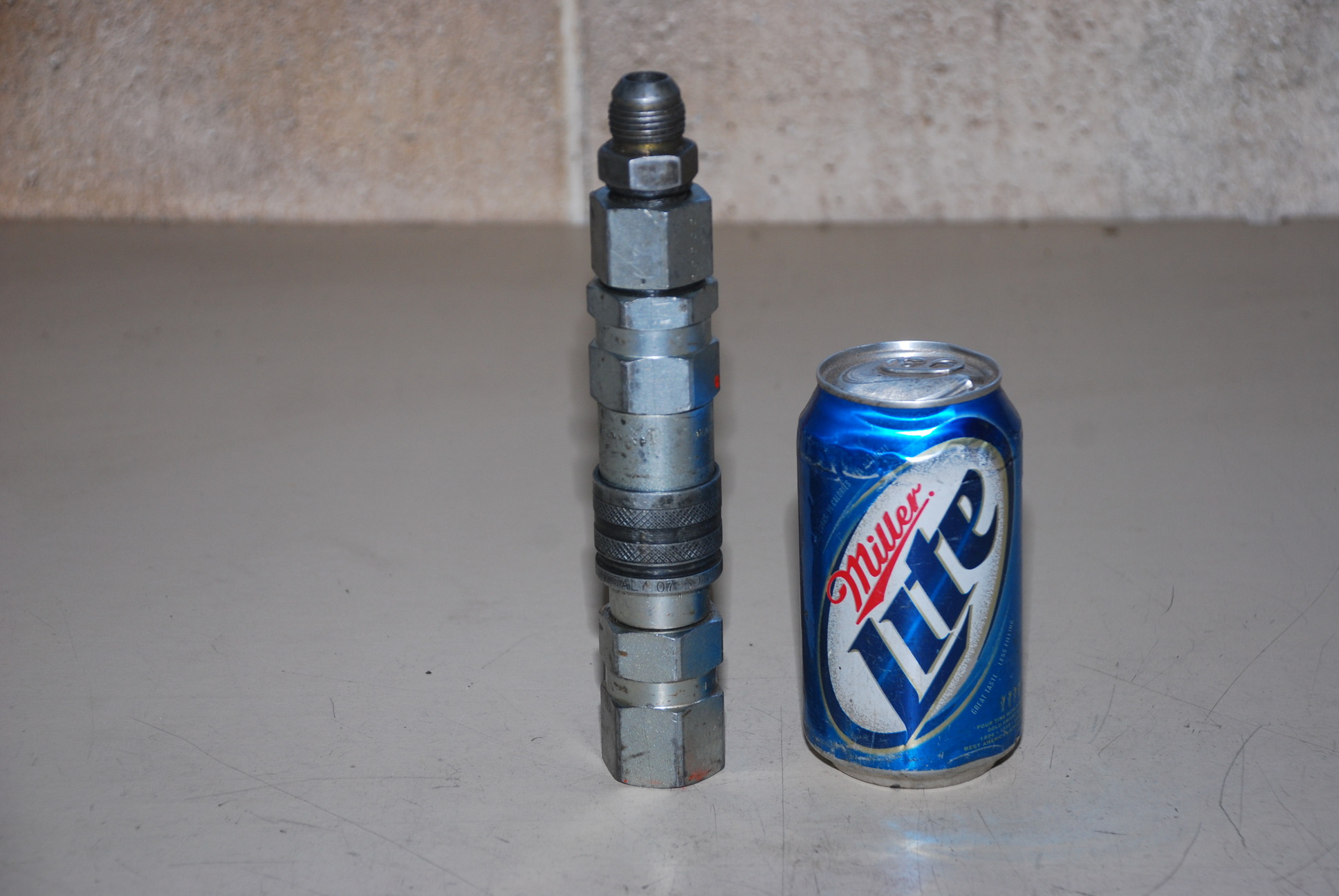 Faster Hydraulic Coupling 2FF112 F-07F0 34SAE 07 FF M-07C0 07AF