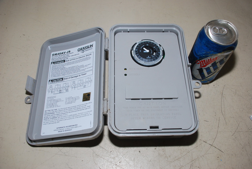 Intermatic Grasslin GM40AV-JS DPDT Defrost Timer 24-Hour 120-277V